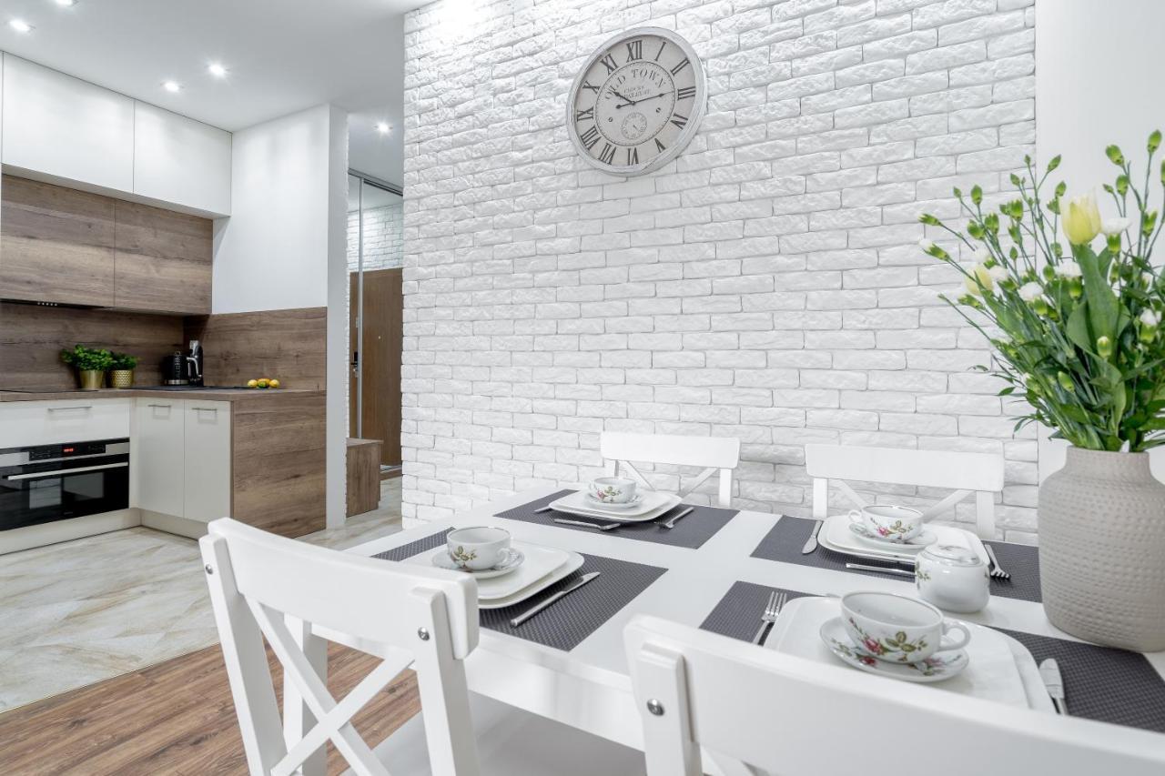 Apartament G11 Z Miejscem Parkingowym Torun Luaran gambar