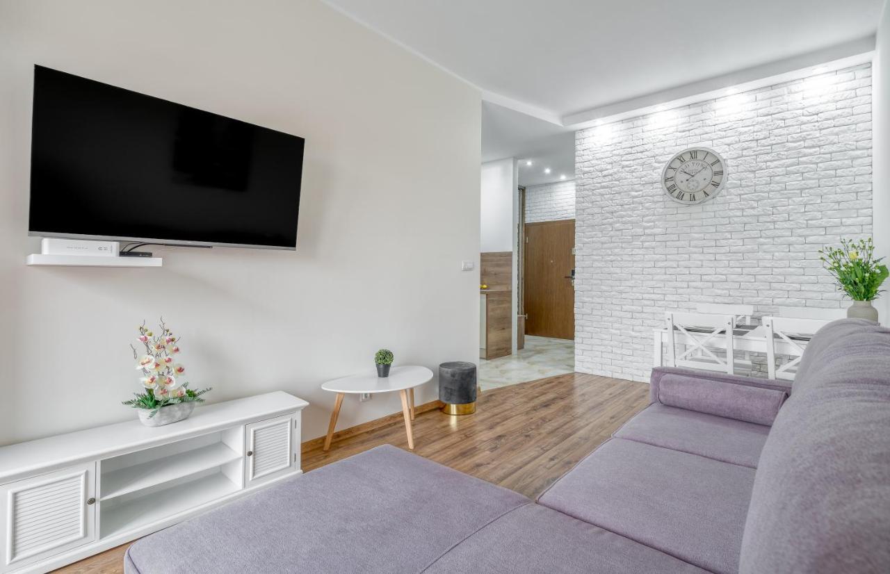 Apartament G11 Z Miejscem Parkingowym Torun Luaran gambar